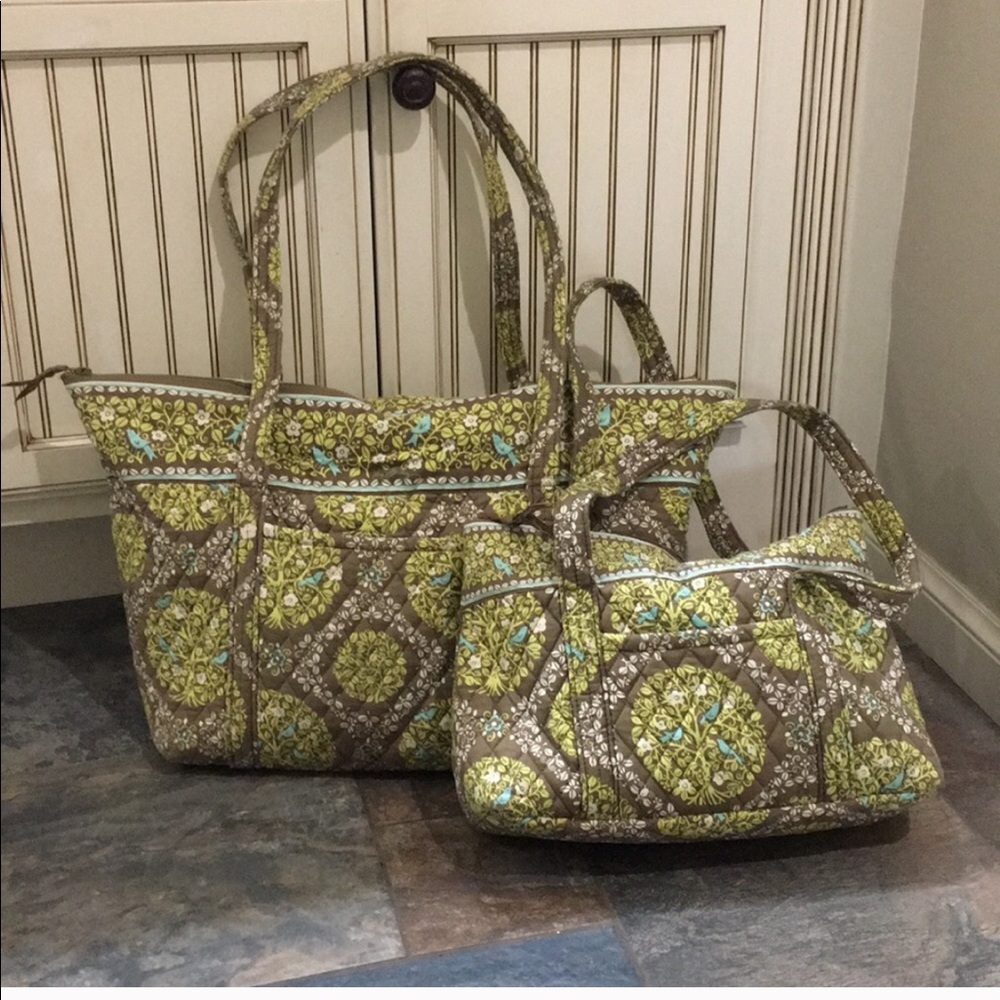 Set of 2 Vera Bradley bags